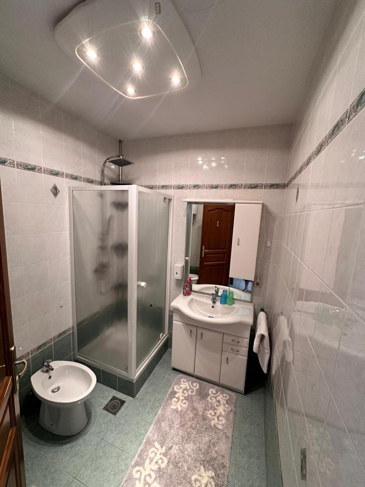 קרק Apartmani Djurda מראה חיצוני תמונה
