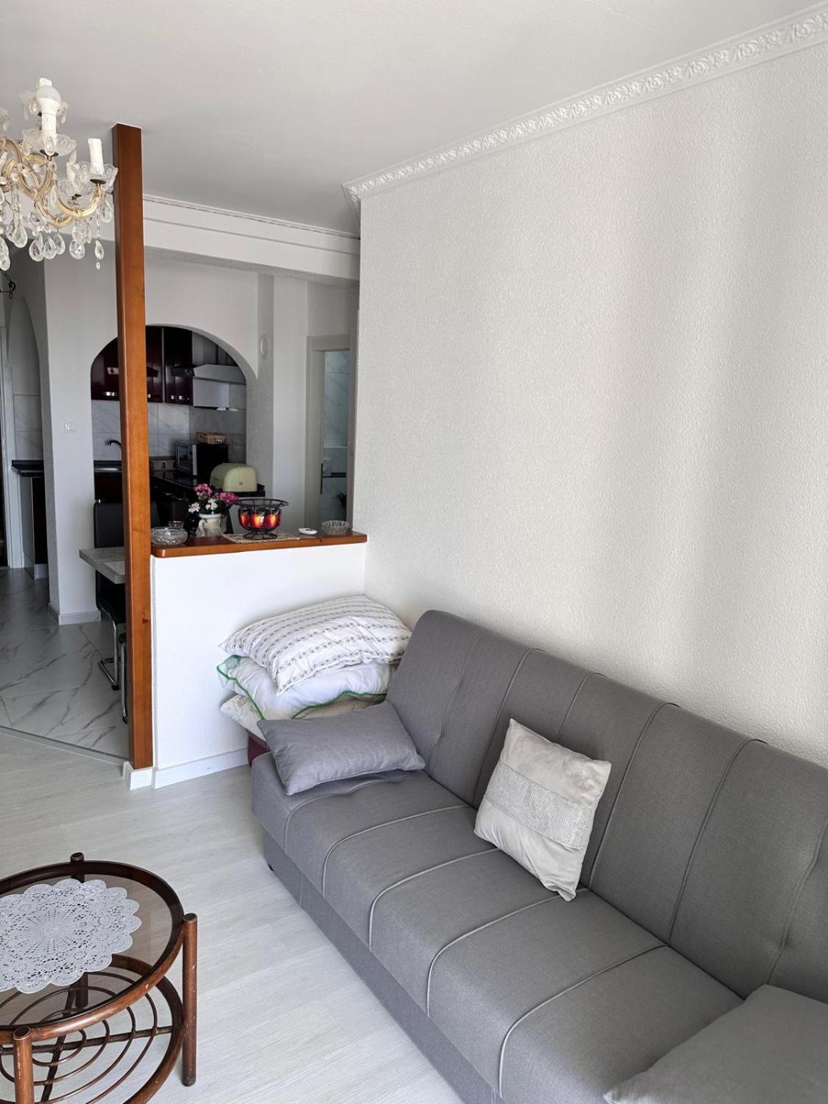 קרק Apartmani Djurda מראה חיצוני תמונה